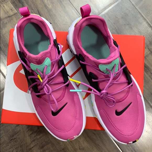 • NIKE REACT PRESTO MC GS - Picture 6 of 16